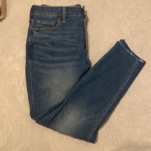 Old navy rockstar jeans